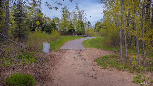 776 S Lakeshore Blvd, Marquette, MI 49855 - view of street