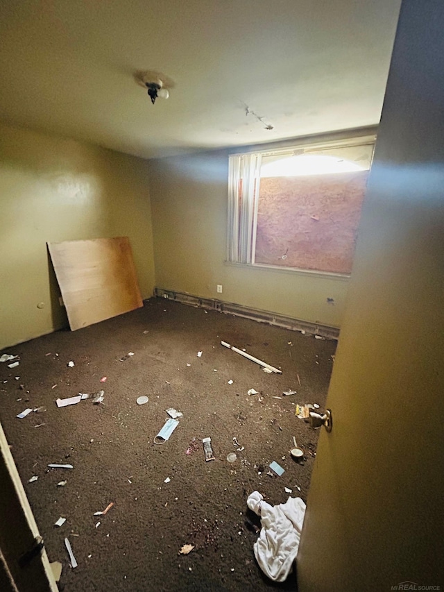 16600-16620 Greenfield Rd, Detroit, MI 48235 - view of empty room
