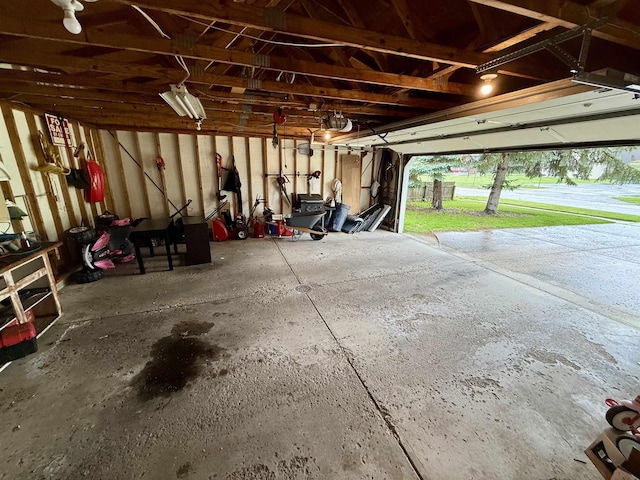 2222 Compton St, Saginaw, MI 48602 - view of garage