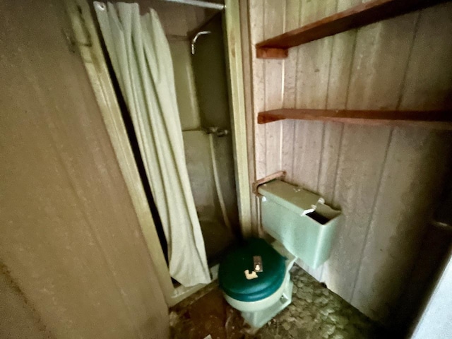 4992 Freeman Rd, Beaverton, MI 48612 - full bathroom with a shower stall and toilet