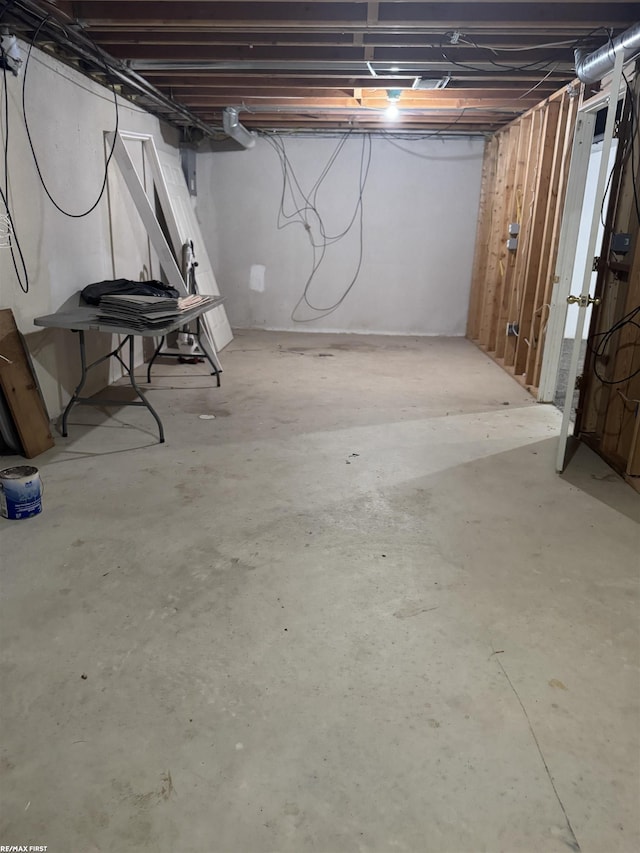 16180 Scenic Dr, Clinton, MI 48038 - view of unfinished basement
