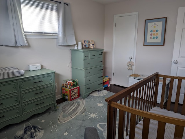 13610 Gander Ave, Warren, MI 48088 - bedroom featuring a nursery area