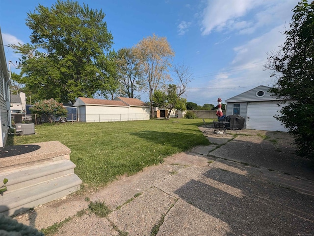 13610 Gander Ave, Warren, MI 48088 - view of yard with an outdoor structure and a patio area