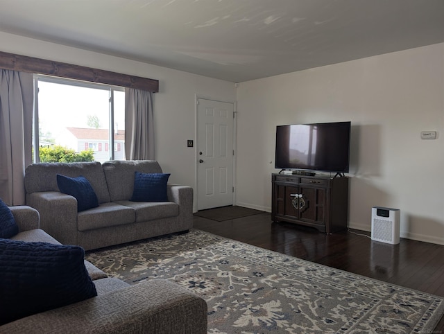 13610 Gander Ave, Warren, MI 48088 - living area featuring wood finished floors and baseboards