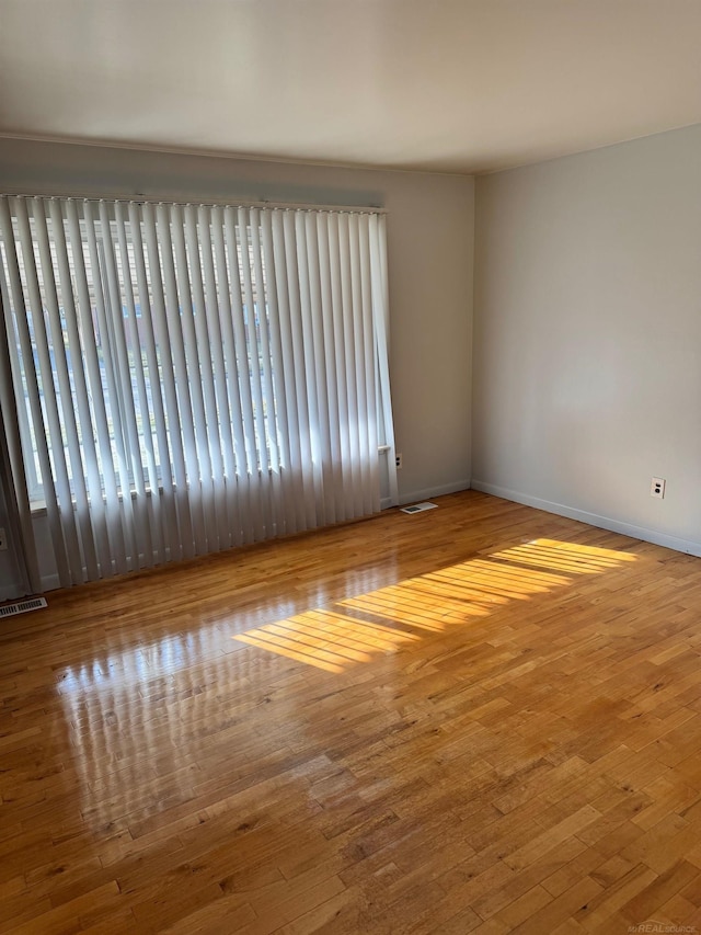 28724 Sutherland Dr, Warren, MI 48088 - spare room featuring wood finished floors and baseboards