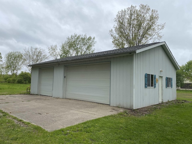 107 State Park Dr, Bay City, MI 48706 - view of detached garage