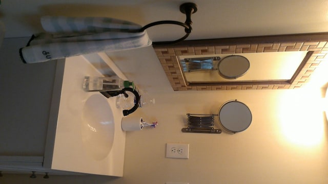 4158 Scott Ct, Gladwin, MI 48624 - view of bathroom