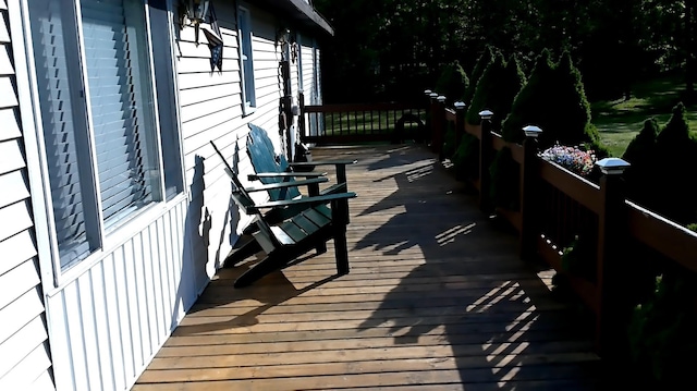 4158 Scott Ct, Gladwin, MI 48624 - view of deck