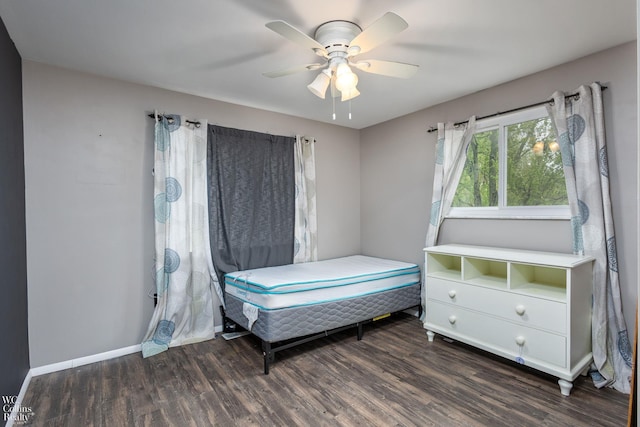 656 Lawson Dr, Lake Orion, MI 48362 - bedroom with wood finished floors, baseboards, and a ceiling fan