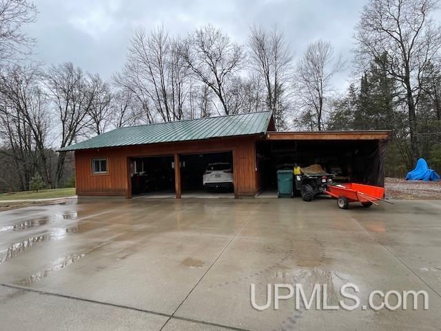 2051 Town Rd M Rd, Florence T-Wi, WI 54121 - view of garage
