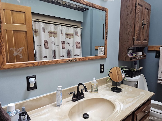 2051 Town Rd M Rd, Florence T-Wi, WI 54121 - full bathroom featuring toilet, vanity, and a shower with shower curtain