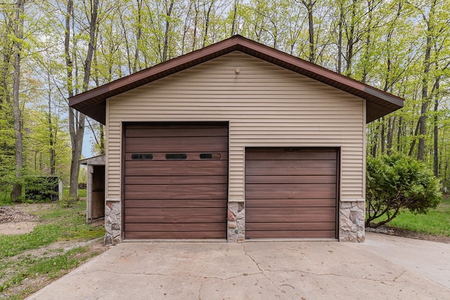 122 Shady Grove Ln, Roscommon, MI 48653 - view of detached garage