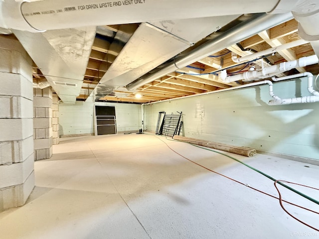 6376 Marie L.45 Ln, Escanaba, MI 49829 - view of unfinished basement