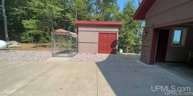 N9910 Shore Dr, Au Train, MI 49806 - view of patio with a gate
