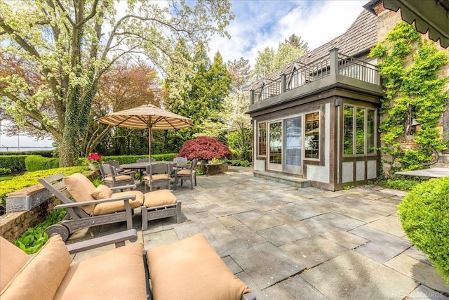 49016 Pointe Lakeview Dr, Chesterfield, MI 48047 - view of patio / terrace featuring a balcony and an outdoor hangout area