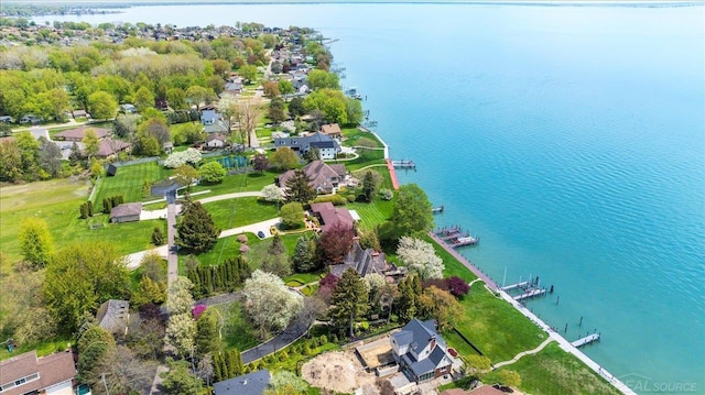49016 Pointe Lakeview Dr, Chesterfield, MI 48047 - aerial view of property and surrounding area featuring a large body of water and nearby suburban area