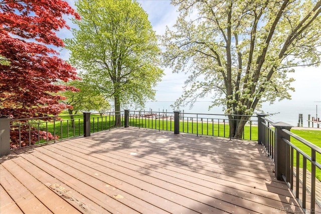 49016 Pointe Lakeview Dr, Chesterfield, MI 48047 - deck with a lawn