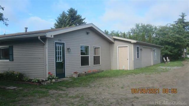 6669 Lakeshore Rd, Lexington, MI 48450 - view of back of property