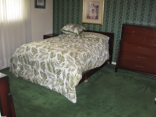 35194 Pappstein Dr, Clinton Township, MI 48035 - carpeted bedroom featuring wallpapered walls
