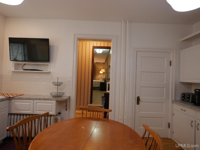 909 Quincy St, Hancock, MI 49930 - view of dining area