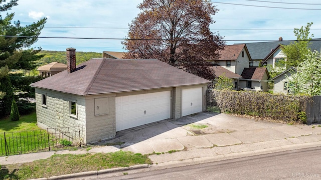 909 Quincy St, Hancock, MI 49930 - view of detached garage