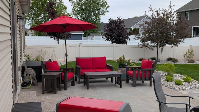 5266 Brook Hollow Ave, Bay City, MI 48706 - fenced backyard featuring outdoor lounge area and a patio