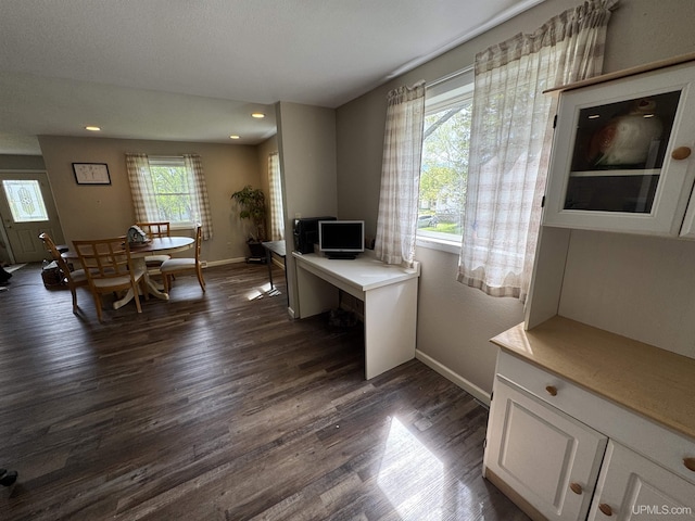 500 Fairbanks St, Iron Mountain, MI 49801 - dining area featuring baseboards, dark wood finished floors, recessed lighting, and a desk