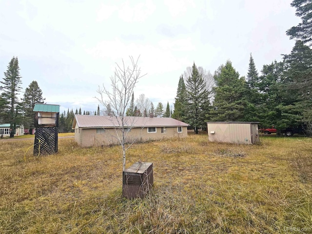10162 Wyoming Rd, Mohawk, MI 49918 - view of yard