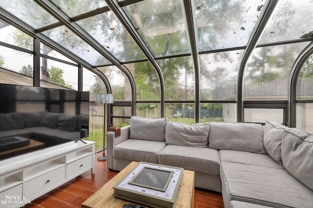 1435 Kensington Ave, Grosse Pointe Park, MI 48230 - sunroom with an outdoor hangout area