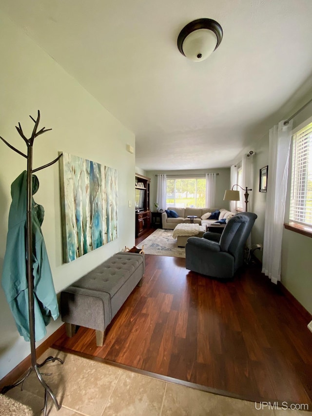 101-103 Juliet St, Marquette, MI 49855 - living room featuring wood finished floors