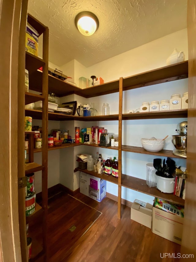101-103 Juliet St, Marquette, MI 49855 - view of pantry