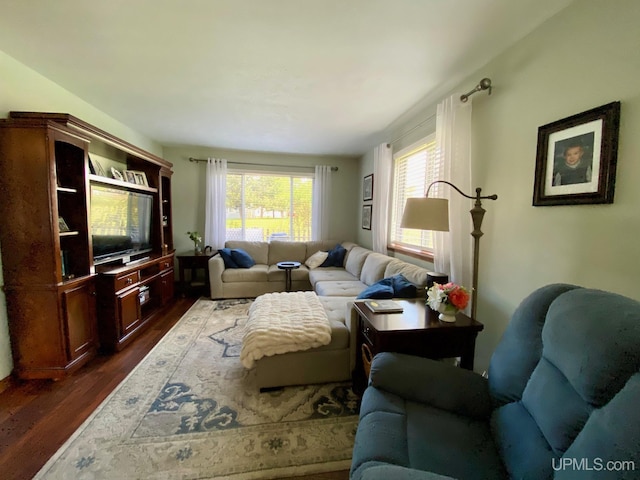 101-103 Juliet St, Marquette, MI 49855 - living area with dark wood-style flooring
