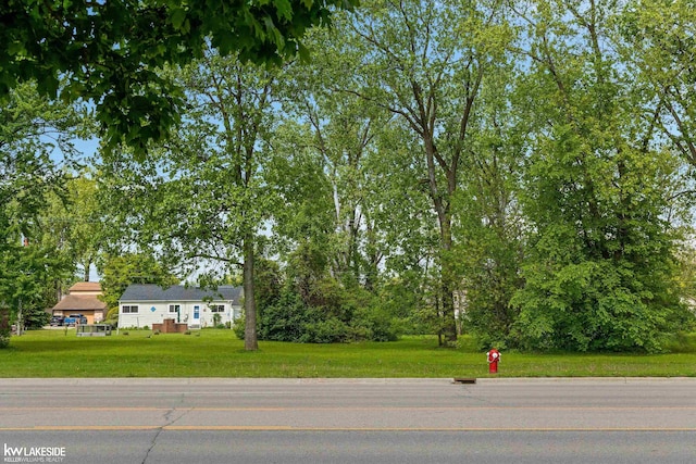 35503 Dodge Park Rd, Macomb, MI 48312