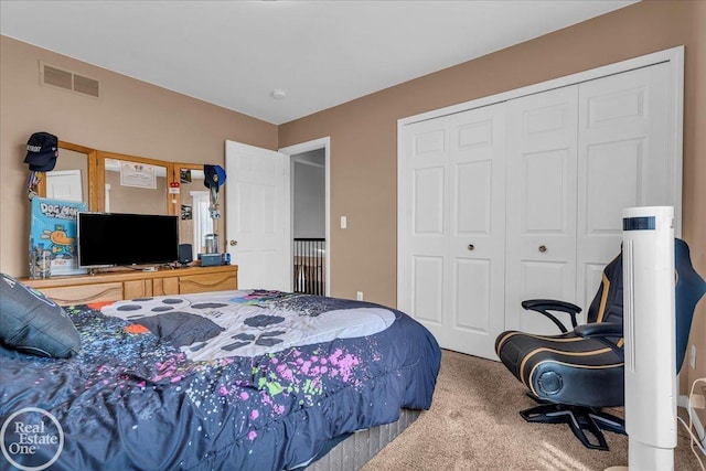 49204 Stratford Dr, Chesterfield Twp, MI 48047 - bedroom with carpet and a closet