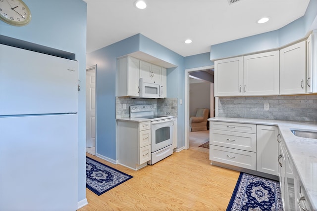 240 E Sunnybrook Dr, Royal Oak, MI 48073