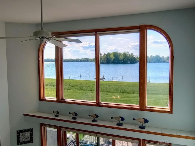 1750 Castleview Ct, Gladwin, MI 48624 - detailed view of a large body of water and ceiling fan