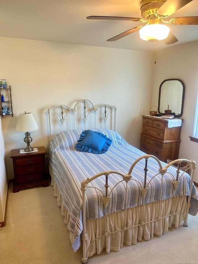 5408 Holy Cross Ct, Warren, MI 48091 - carpeted bedroom featuring ceiling fan and baseboards