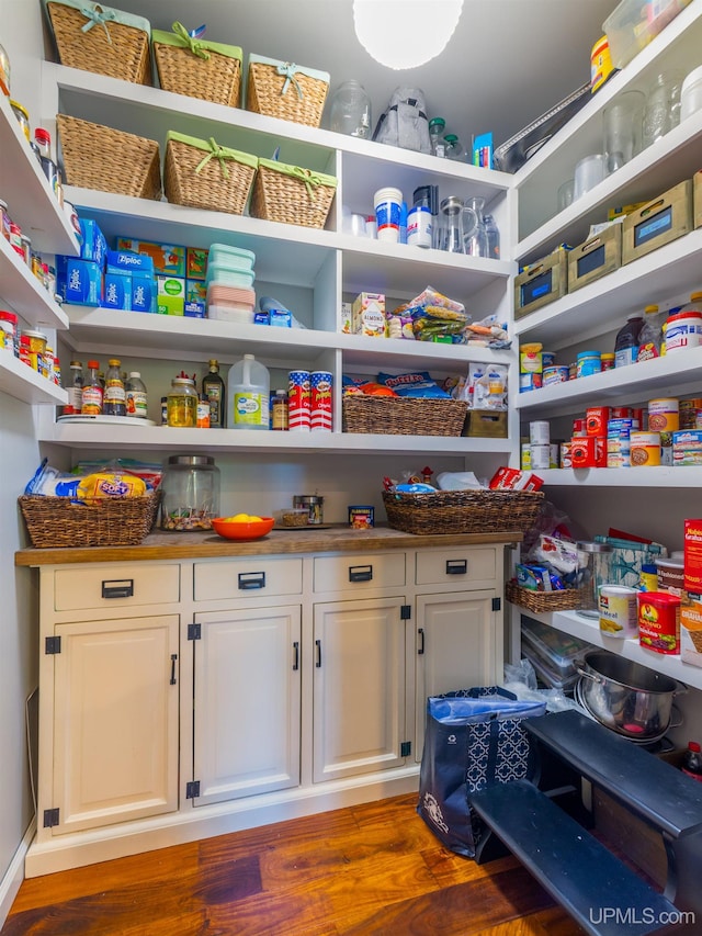 217 Shoreline Dr, Negaunee, MI 49866 - view of pantry