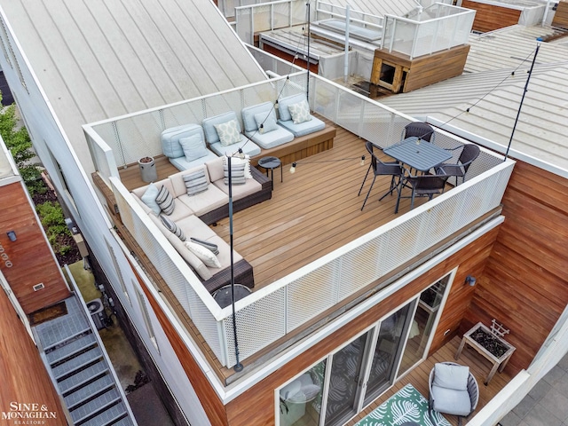 2638 John R St, Detroit, MI 48201 - deck with outdoor lounge area
