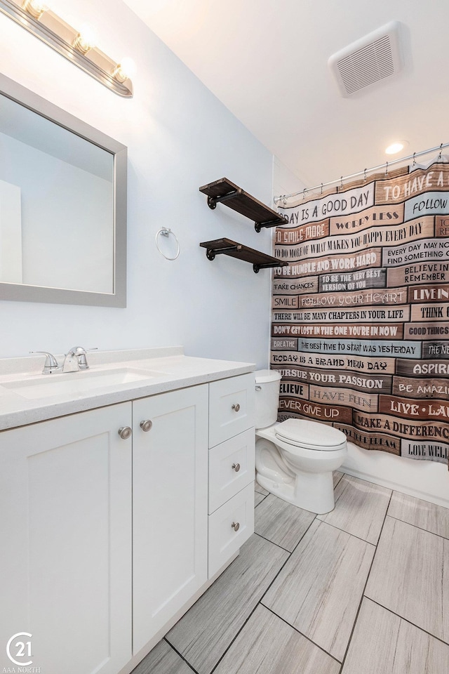 229 Mussey St, Romeo, MI 48065 - full bath with toilet, vanity, and curtained shower