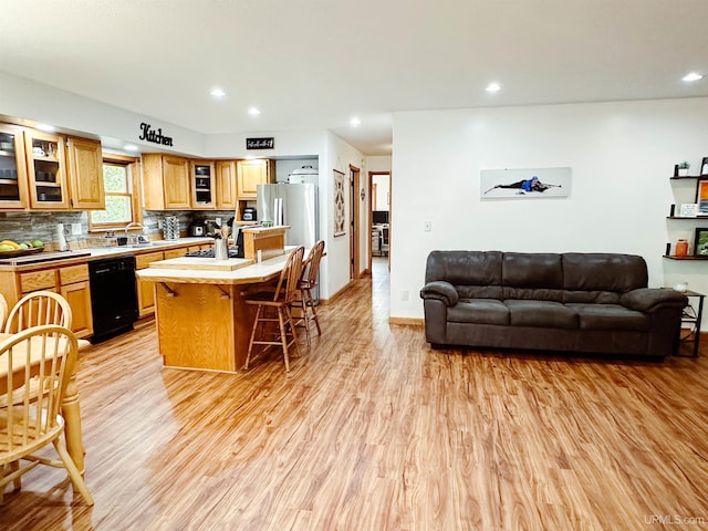 213 W Arch St, Negaunee, MI 49866