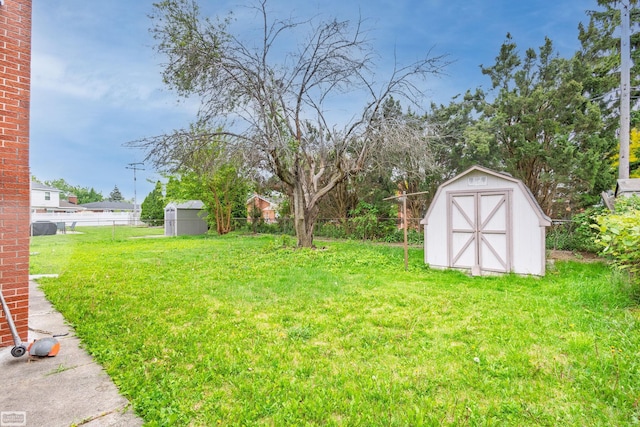 33519 Groth Ave, Sterling Heights, MI 48312 - view of yard