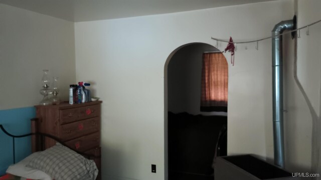 113 Paint Lake Loop, Iron River, MI 49935 - bedroom with arched walkways