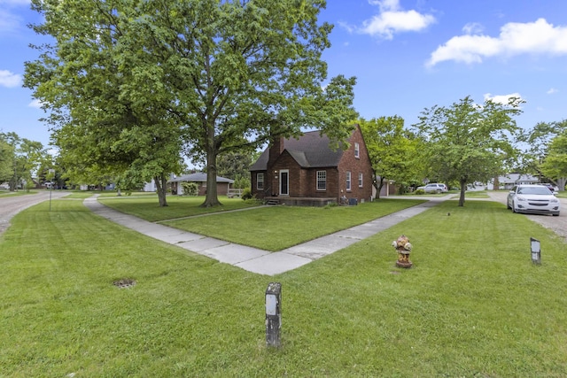 3106 Winifred St, Wayne, MI 48184 - view of front of property with a front lawn