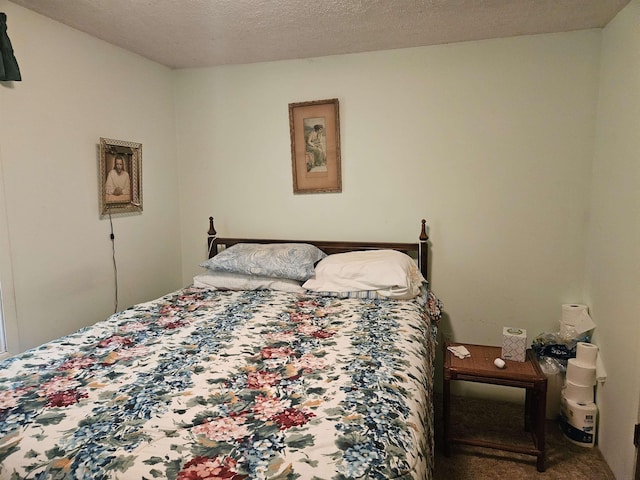 4949 Filter Rd, Harrison, MI 48625 - carpeted bedroom with a textured ceiling