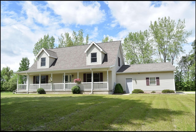 3850 Mando Ct, Coleman, MI 48611 - cape cod house featuring a porch, a front lawn, and roof with shingles