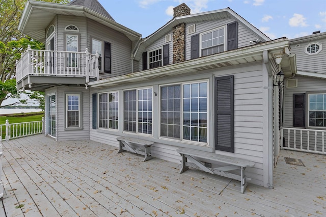 48816 Point Lakeview Dr, Chesterfield Twp, MI 48047 - view of wooden terrace