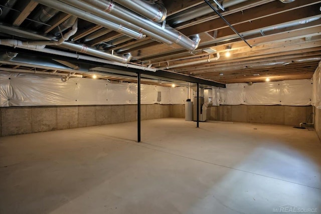 27621 Maryjane Ln E, Chesterfield Twp, MI 48047 - unfinished below grade area featuring water heater and heating unit