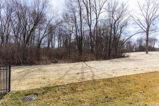 27632 Maryjane Ln E, Chesterfield Twp, MI 48047 - view of yard