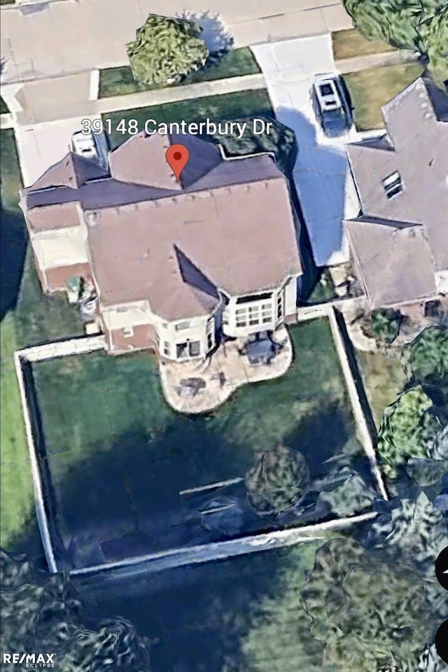39148 Canterbury Dr, Harrison Twp, MI 48045 - aerial overview of property's location